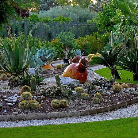 מלון בארלטה Il Giardino Del Te מראה חיצוני תמונה